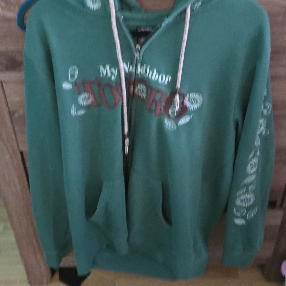 Studio Ghibli My Neighbor Totoro Boxlunch Exclsuive Hoodie XL - Picture 7 of 9